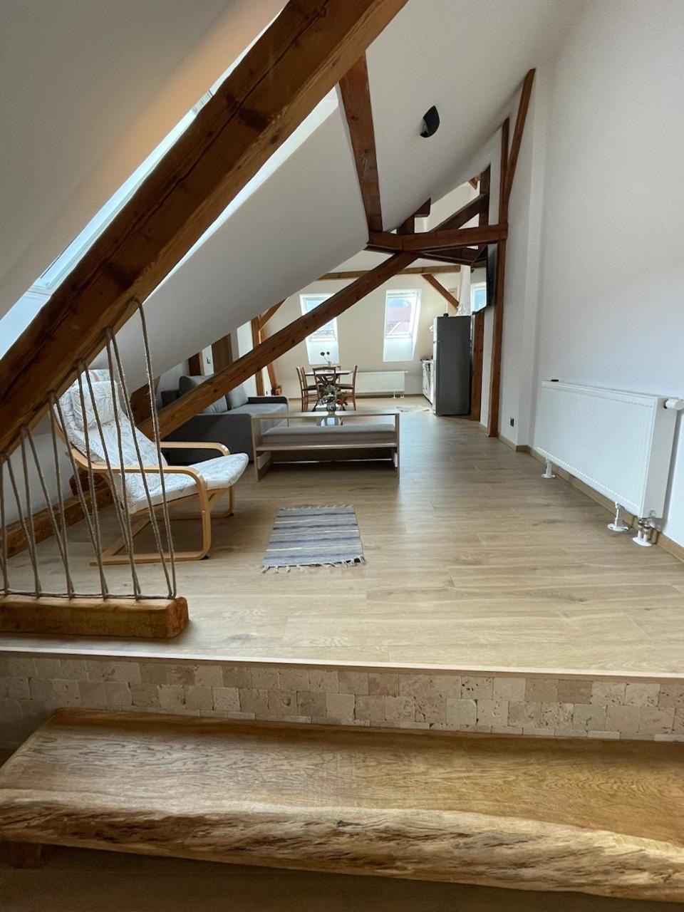 Residence 48 Beautiful Building Within Moments From The Old Town Of Brasov Bagian luar foto